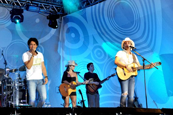 Show Guilherme e Santiago no anivers&aacute;rio de Juruaia-MG