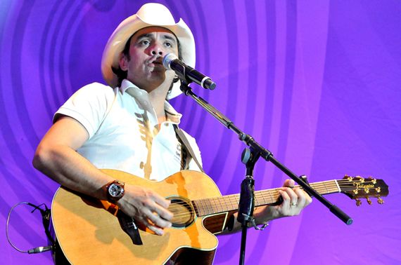 Show Guilherme e Santiago no anivers&aacute;rio de Juruaia-MG