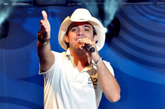 Show Guilherme e Santiago no anivers&aacute;rio de Juruaia-MG