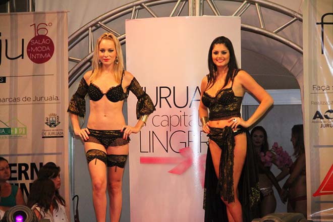 Desfile de moda &iacute;ntima na Felinju 2013 - Feira de Lingerie de Juruaia-MG